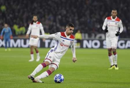 上展现出了 上展现出了